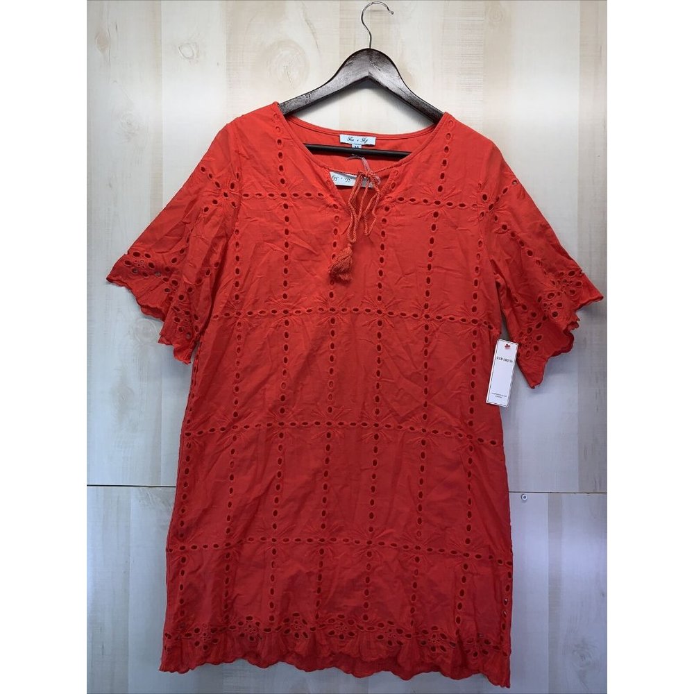 She + Sky Women’s SZ M RED EYELET SHORT SLEEVE DRESS NWT-4479